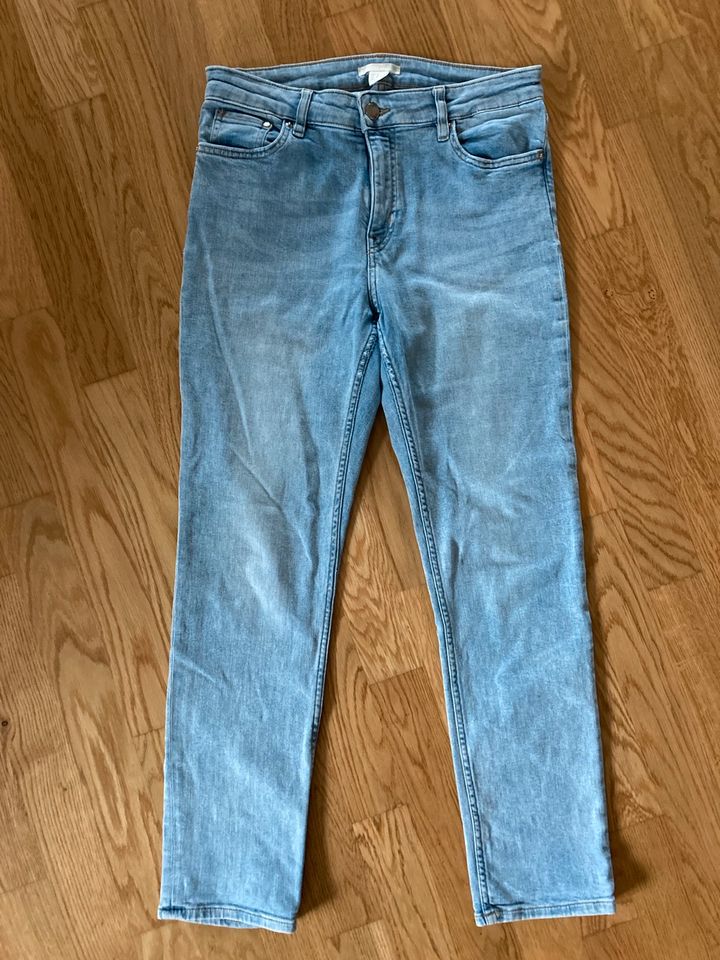 Jeans hellblau H&M Gr. 40 Slim Fit in Kirchheim unter Teck