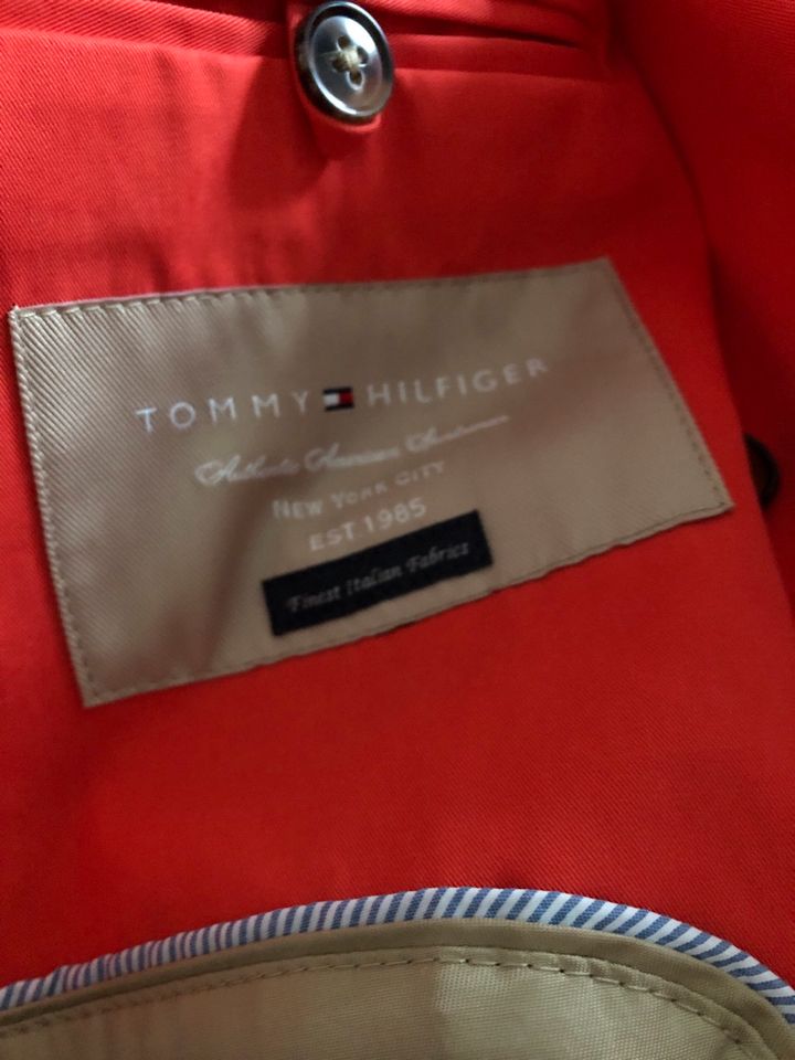 Tommy Hilfiger Trenchcoat Jacke Gr XS Orange in Zwickau