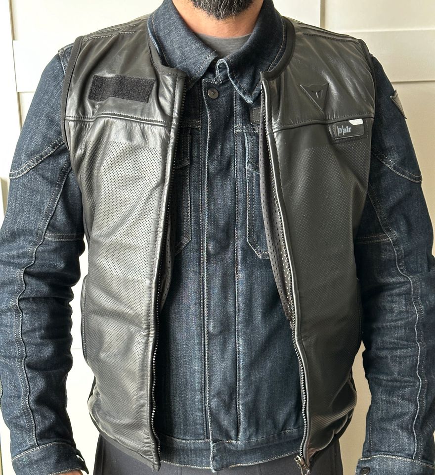 Dainese Smart Jacket Weste Leder, Gr. M, 2 Jahre Garantie in Stuttgart