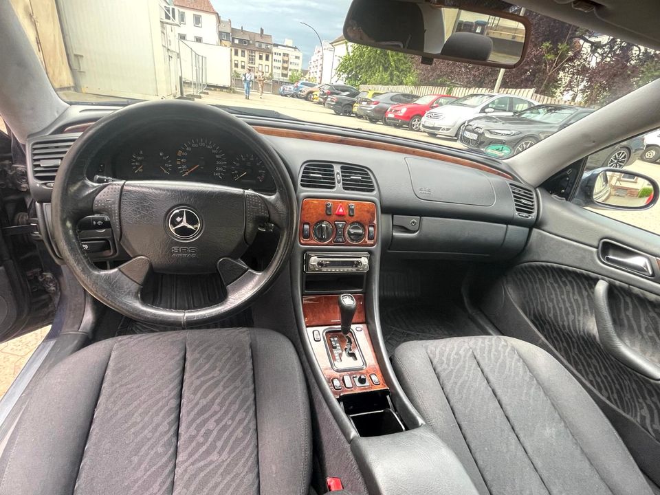 Mercedes CLK 200 Coupe Elegance Automatik in Landau in der Pfalz
