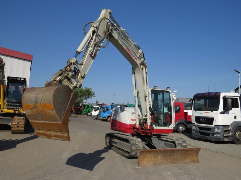 Takeuchi TB 290 Minibagger Powertilt+Löffel nur 2041,5h in Peine