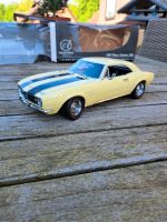 Chevrolet Camaro Z/28 1967 von Authentics im Maßstab 1:18 Niedersachsen - Bad Bederkesa Vorschau