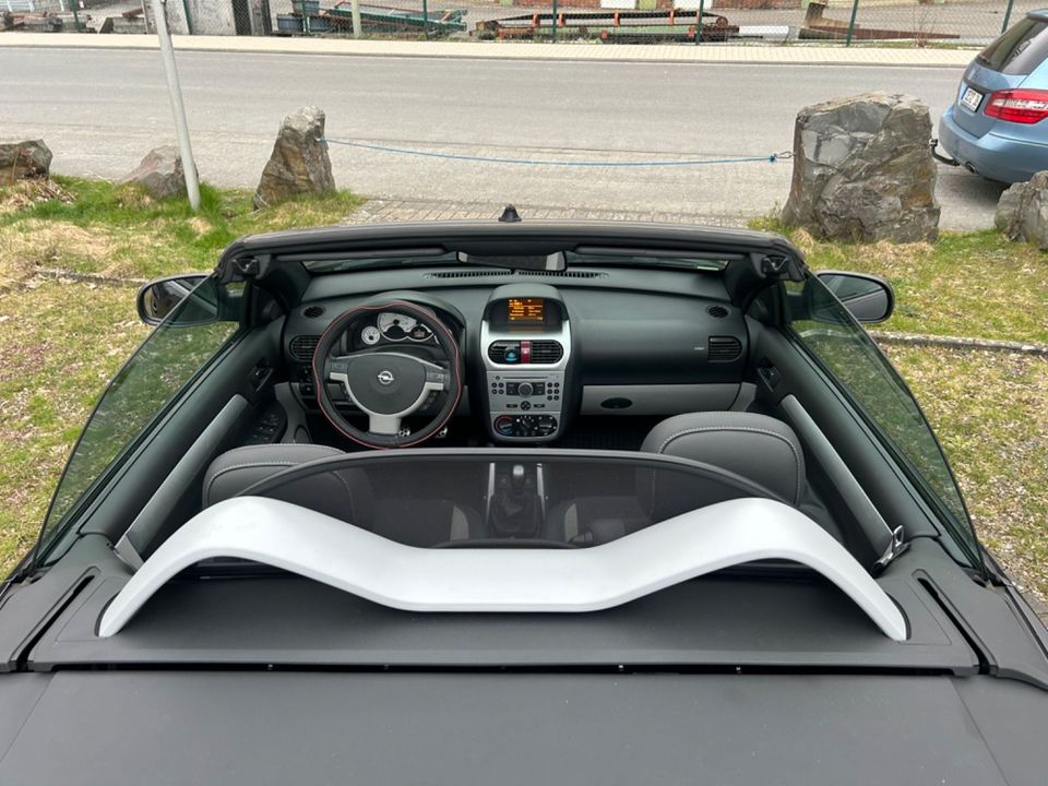 Opel Tigra Twin Top Edition Cabrio in Lennestadt