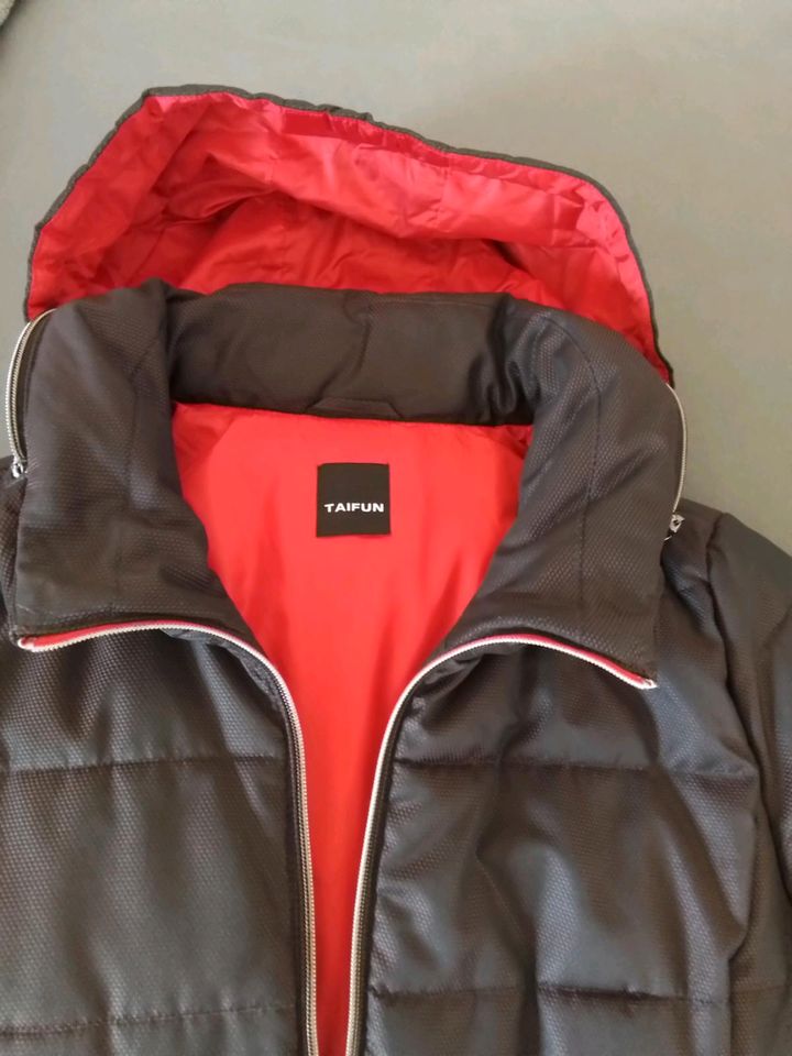 Damen Winterjacke von Taifun Größe 42 Steppjacke in Korbach