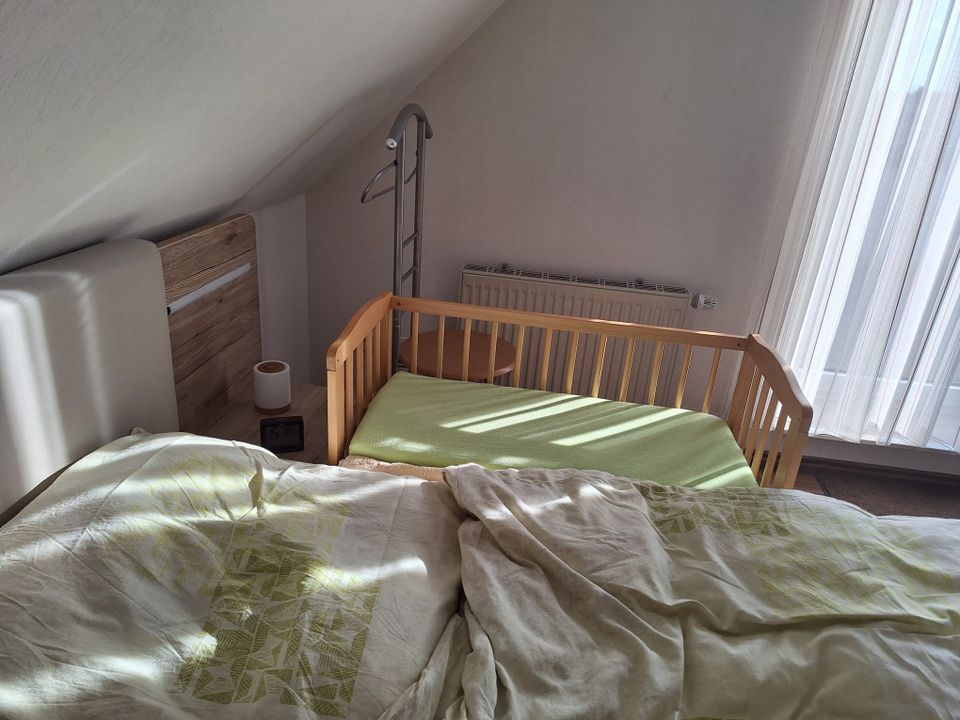 Baby Beistellbett mit Matratze und Spannbettlaken in Espelkamp