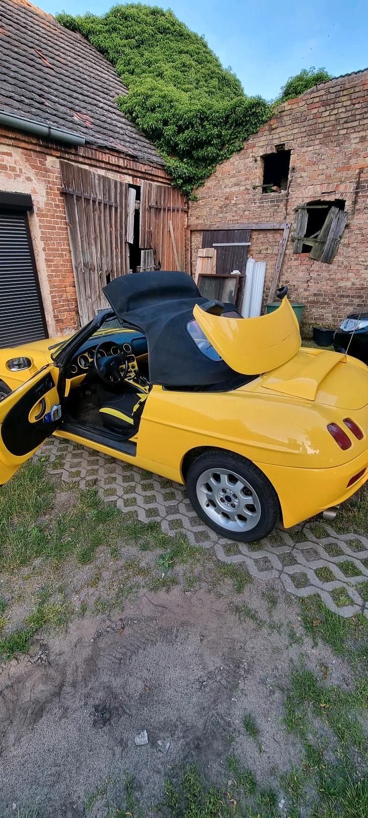 Abbildung des Autos Fiat Barchetta