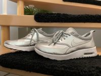 Nike Air Max Thea Sneaker Silver Gr. 38 *neuwertig* Baden-Württemberg - Backnang Vorschau