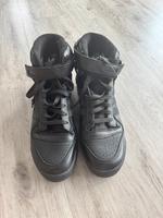Adidas Air Leder Schwarz Kreis Pinneberg - Quickborn Vorschau