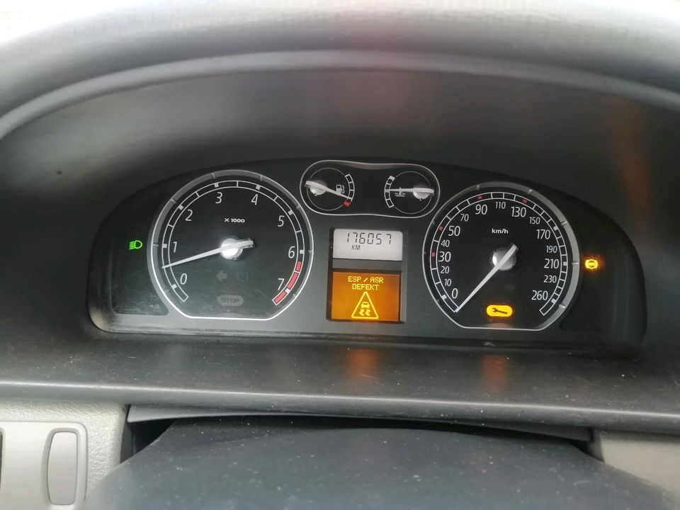 Renault Laguna Kombi 1.8 benzin in Arnstadt
