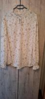 3 Florale Damenblusen in Creme , violett , dunkelgrün 50 52 54 Nordrhein-Westfalen - Netphen Vorschau