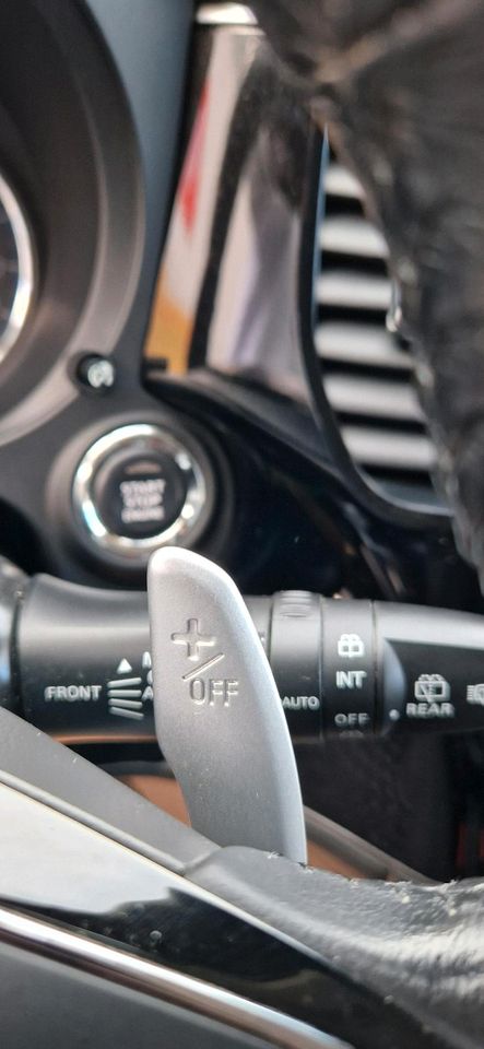 Mitsubishi Outlander Editi " 4x4 " Automatik  " TÜV beim Kauf neu in Wunstorf