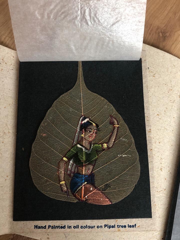 Bemaltes Blatt aus Indien/ Karte / Buddhismus/ Pappelfeige/Antik in Konstanz