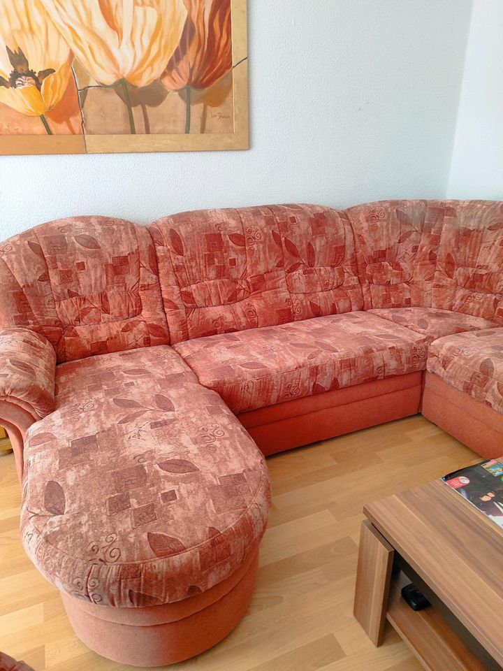 Couch Couchgarnitur Sofa Schlaffunktion zu verschenken  Pirmasens in Hilst