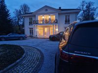 Villa / Maybach für Video und Filmproduktion Berlin - Köpenick Vorschau