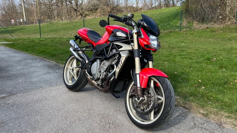 MV Agusta Brutale 910 F4 + Power Commander + Carbon TOP ZUSTAND in Klipphausen