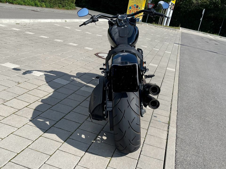 Harley-Davidson FAT BOB 114 FXFBS Custom Umbau & KESSTECH-Anlage in Ravensburg