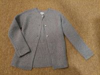 Edle graue Strickjacke  Gr. 128  OVS (italienische Marke) Hessen - Darmstadt Vorschau