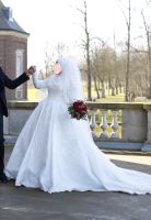 Brautkleid mit Schleppe Nordrhein-Westfalen - Mülheim (Ruhr) Vorschau