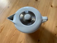 Teekanne in weiß / ausgefallenes Design Bayern - Ingolstadt Vorschau