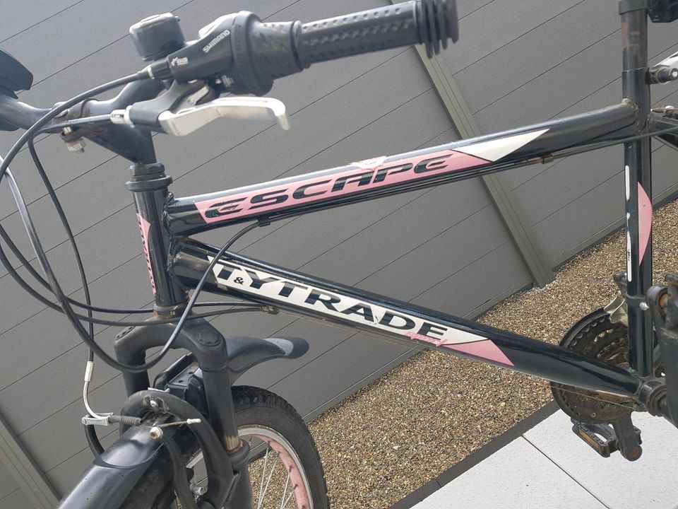 Mädchen Fahrrad 26 Zoll in Munster