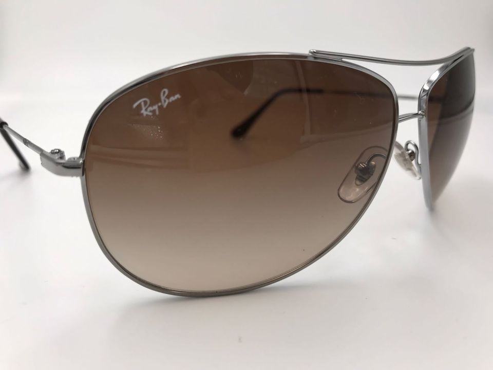 Ray-Ban Sonnenbrille in Eichenau