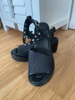 Schöne AS98 Schuhe Sandalen Wedges  Sommer Neuwertig Hessen - Fritzlar Vorschau