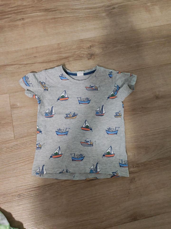 Kinder T-Shirt Set Größe 98-104 in Berlin
