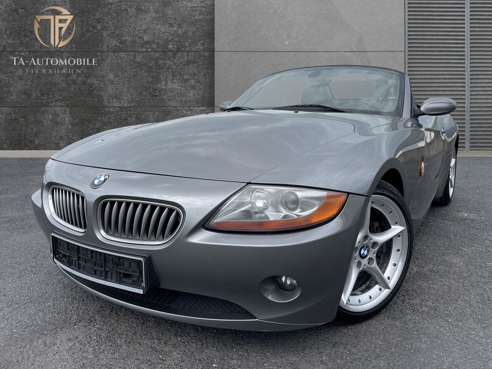 BMW Z4 Roadster 3.0i*SCKECKHEFT*TÜV NEU* in Ransbach-Baumbach