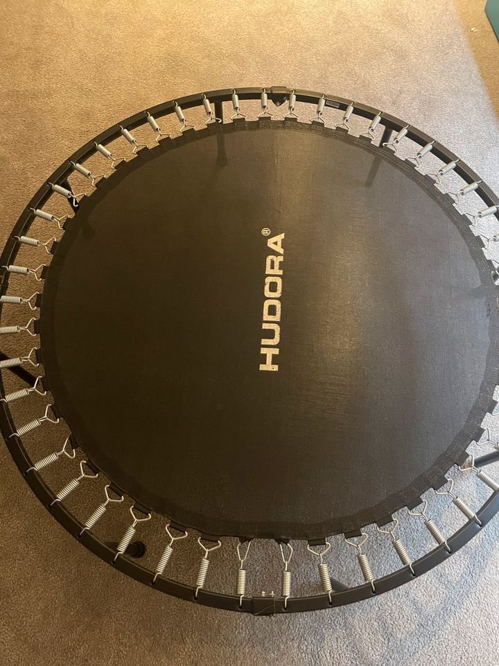 Hudora Trampolin Indoor 140cm in Hamburg