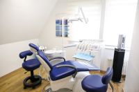 Zahnarztpraxis Behandlungseinheit Sinol Ökonomie Nordrhein-Westfalen - Bad Salzuflen Vorschau