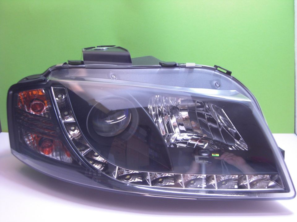 Scheinwerfer Audi A3 8P LED Tagfahrlicht Design schwarz 2003-2008 in Bad Schwartau