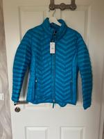 Leichte Jacke royalblau ungetragen BRAX Sachsen-Anhalt - Magdeburg Vorschau