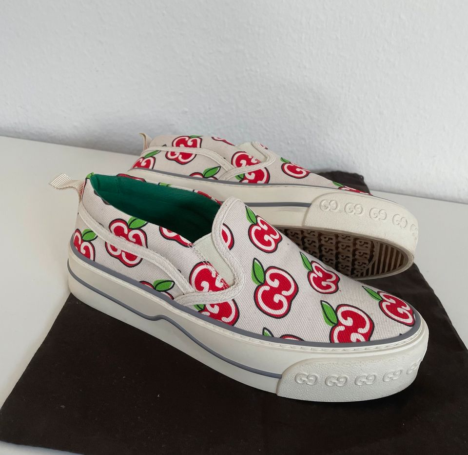 Gucci 1977 Sneakers Segeltuch Turnschuhe Damenschuhe Damen in Donaustauf