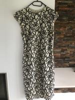 Kleid mit Blumen Nordrhein-Westfalen - Eitorf Vorschau
