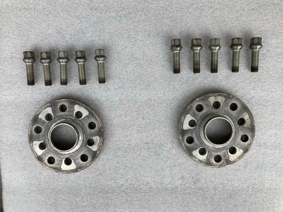Original H&R Spurverbreiterungen 30mm pro Achse 15 mm Scheiben in Welzheim