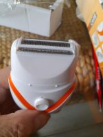 Rasierer, Epilator neu, mit Batterie + elektrisch Schleswig-Holstein - Itzehoe Vorschau