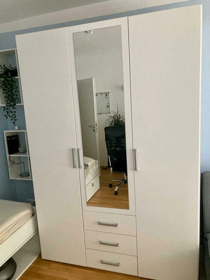 LESEN! Möblierte 1 Zimmer Wohnung 41m² zu vermieten in Dreieich