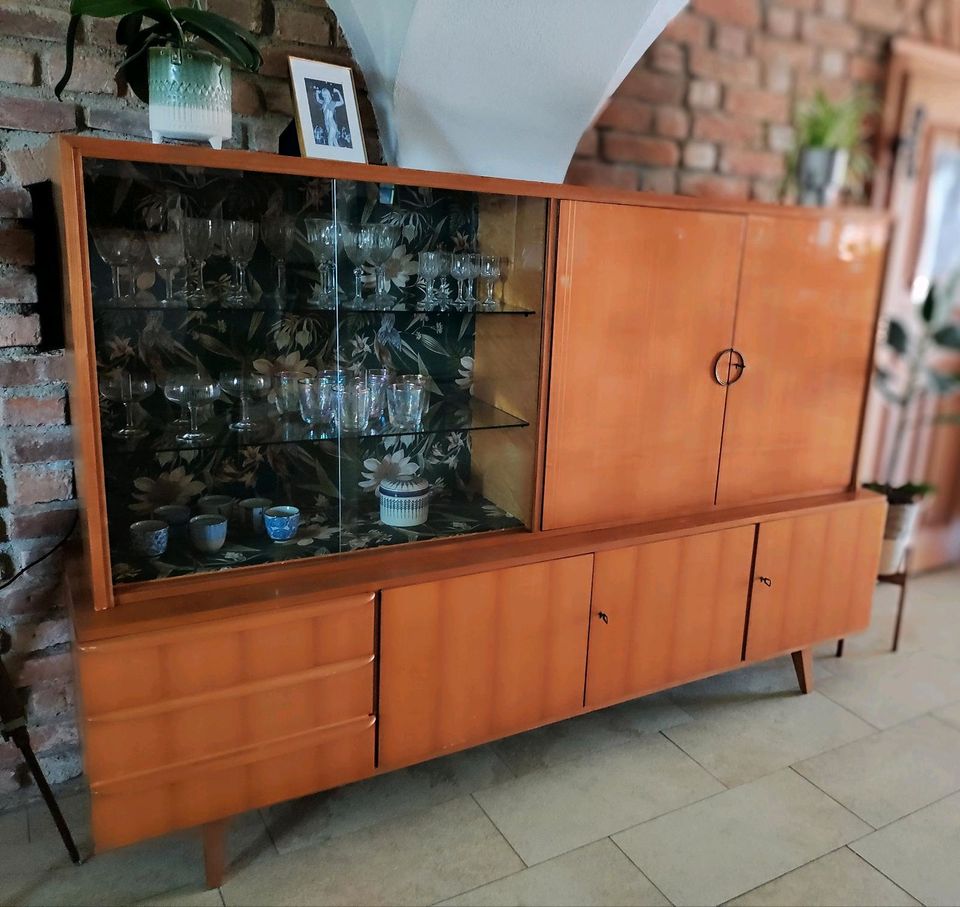 Schrank, mid century, 60er Jahre, Vitrine, Buffet in Simbach