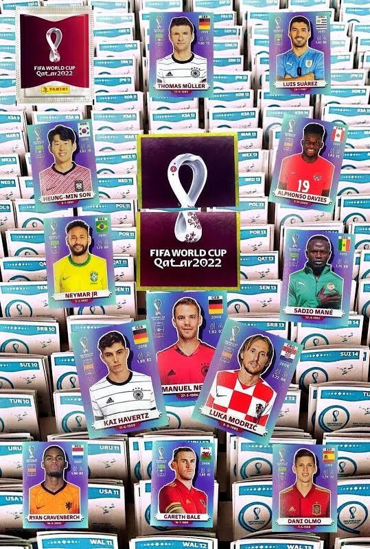FIFA WM Panini 2022 noch viele doppelte Sticker vorhanden in Solingen