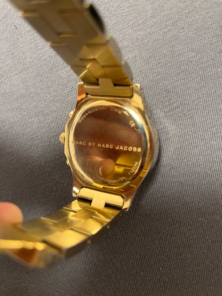 Marc by Marc Jacobs Uhr Armbanduhr Gold MBM3101 in Fürth