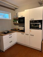 Nobilia Küche mit Geräte Ausstellungsküche Weiss L-Form Nordrhein-Westfalen - Herford Vorschau