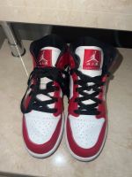 Nike Air Jordan 1 Mid "Reverse Bred" Niedersachsen - Wedemark Vorschau