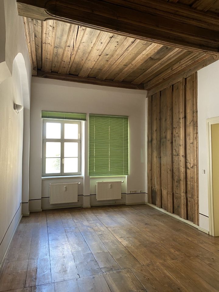 Repräsentative Gewerbeeinheit: 140 m² in charmanten Altbau in Naumburg (Saale)