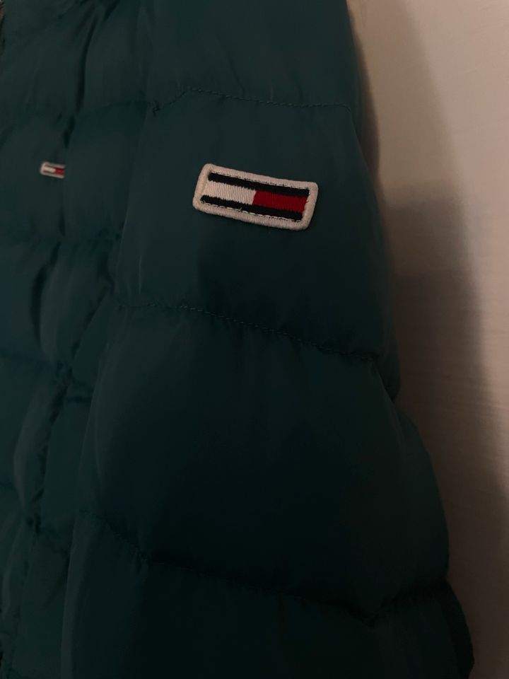 Tommy Hilfiger Daunen Jacke Mantel Gr.M/L dunkel Grün in Kiel