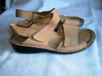 SANDALEN  ECHTLEDER  "HUSH PUPPIES" Gr. 38 Sachsen-Anhalt - Lutherstadt Wittenberg Vorschau