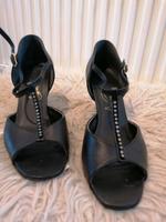 Elegante schwarze Tanzschuhe von Jeanne Marie Gr.4 ( 37) Hessen - Büttelborn Vorschau