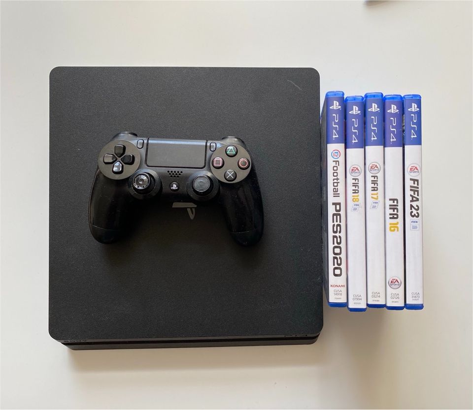 PlayStation4 Bundle (mit 5 Spielen + Controller) in Schwerin