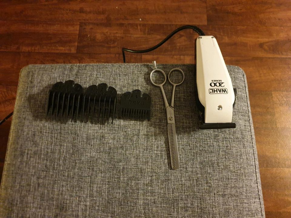 Haarschneide-maschiene Машинка для стрижки in Herford