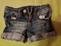 Kurze Hose Jeans Shorts Gr. 140 Nordrhein-Westfalen - Bergisch Gladbach Vorschau