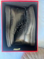 HUGO Boss Stiefel Schuhe / hohe Schuhe Herren Größe 45 Hessen - Hanau Vorschau